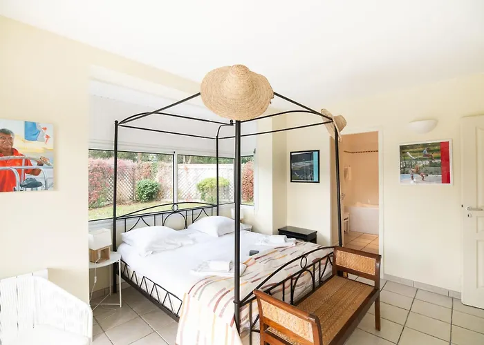 145 M Near Ocean With Pool And Garden Dom wakacyjny