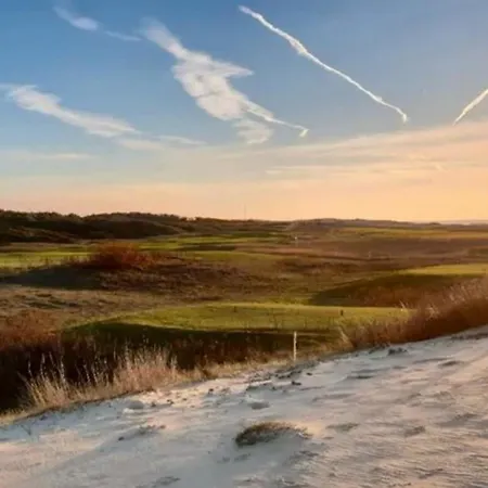 145 M Near Ocean With Pool And Garden 몰리엣젯마